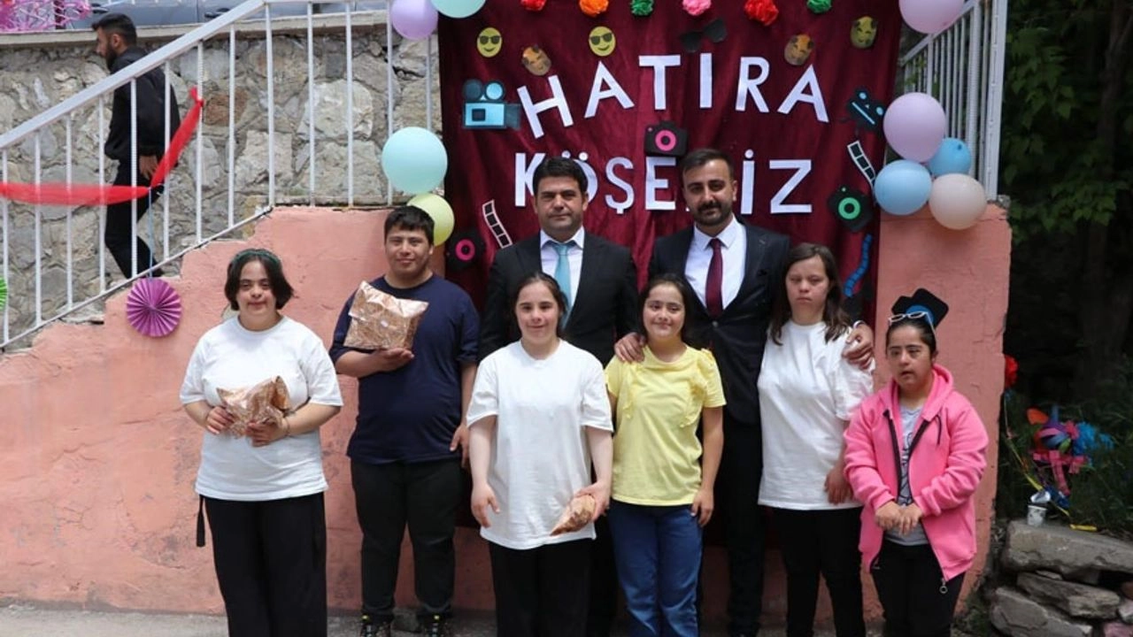 Hakkari’de özel öğrencilerden özel gösteri