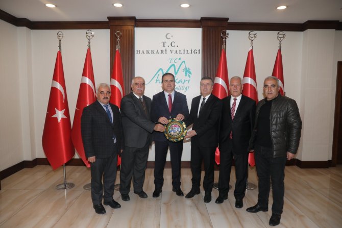 Projen Koordinatörü Yaşar'dan Vali Akbıyık'a ziyaret
