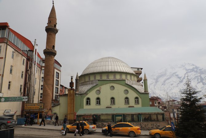 HAKKARİ H. SAİT CAMİSİ İBADETE KAPATILDI