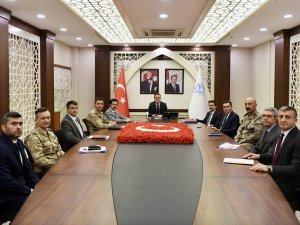 HAKKARİ'DE SEÇİM GÜVENLİĞİ TOPLANTISI YAPILDI