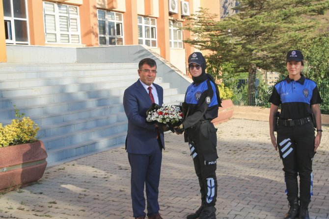 Emniyet müdürü Yılmaz görevine başladı