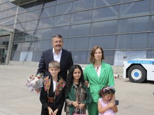 VALİ ALİ ÇELİK HAKKARİ'YE HAYRAN KALDI 