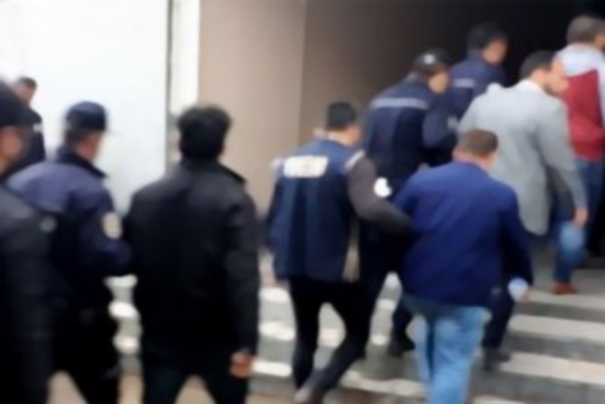 Hakkari'de X Sosyal medya operasyonu 8 gözaltı