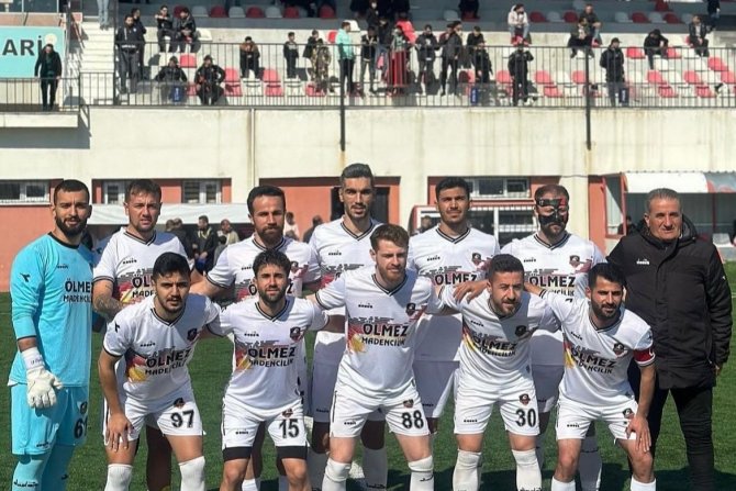 Vali Çelik Zap spor'u tebrik etti