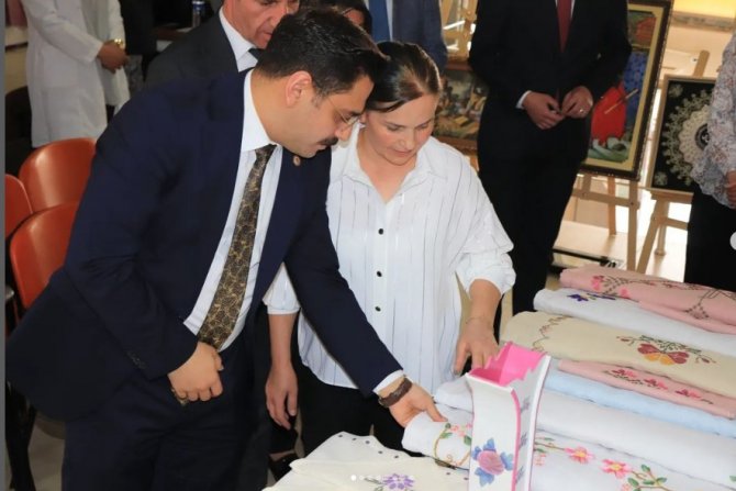 HAKKARİ’DE “MODÜL SONU SERGİSİ”