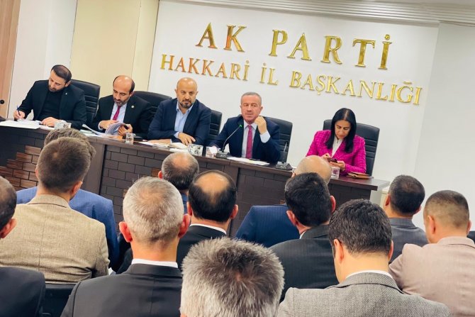 AK PARTİ SEÇİM SONUÇLARINI DEĞERLENDİRDİ