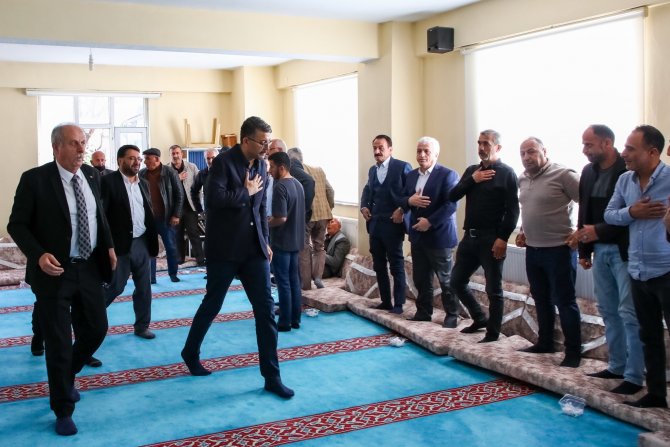 Vali Ali Çelik Keskin ailesinin taziyesine katıldı