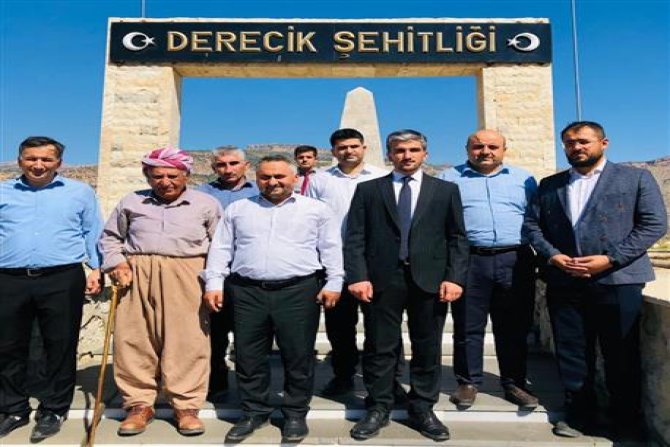Müftü Okuş Derecik İlçesini ziyaret etti