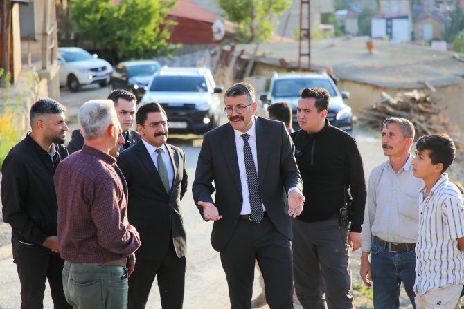 Vali Çelik, vatandaşların taleplerini dinledi