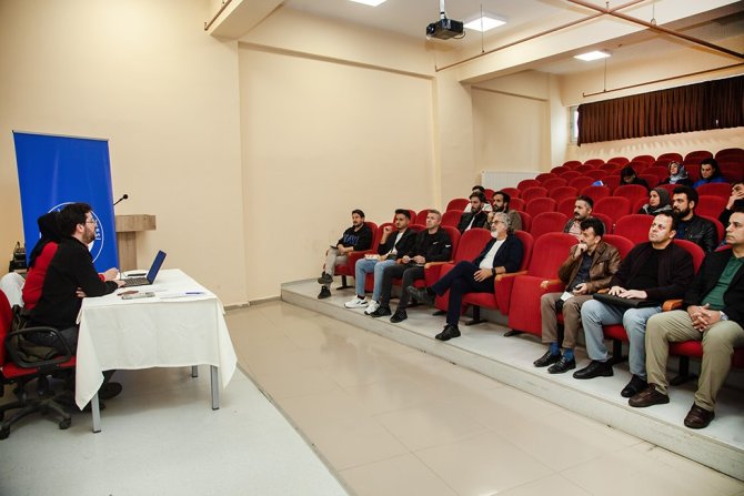 Hakkari Üniversite'de Ruh Sağlığı Eğitimi