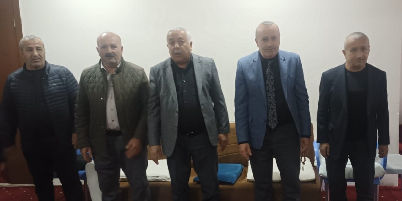 Hakkari'de Emerağalar taziye yemeklerini kaldırdı