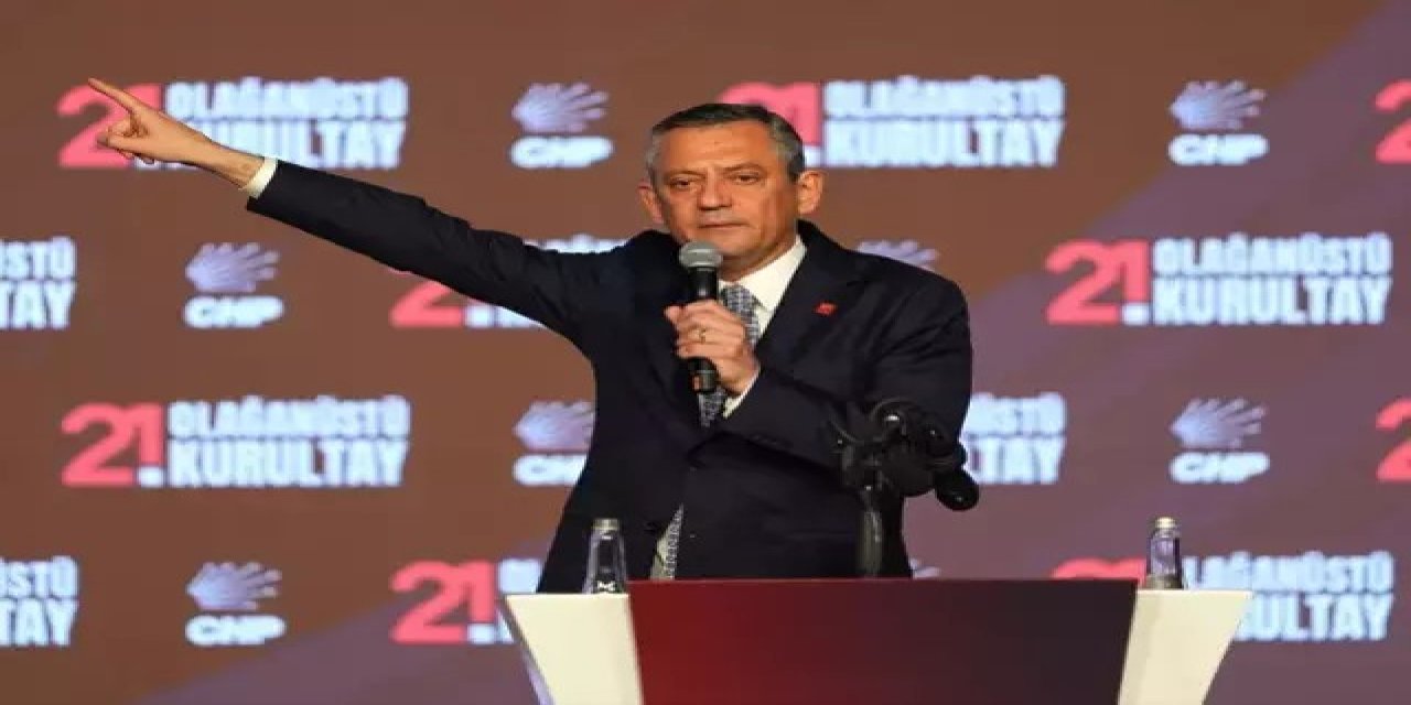Özgür Özel yeniden CHP Genel Başkanı seçildi