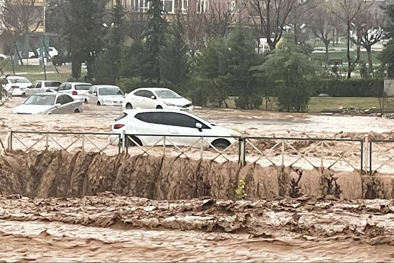 Urfa'da sel felaketi: 4 ölü