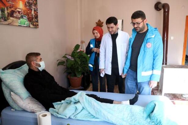 155 kişiye evde sağlık hizmeti veriliyor