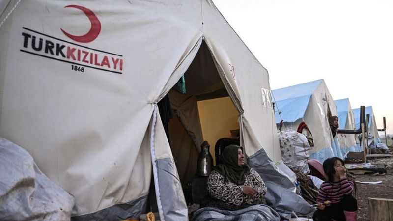 Kızılay iştirakinin Ahbap’a çadır satması tartışmaları