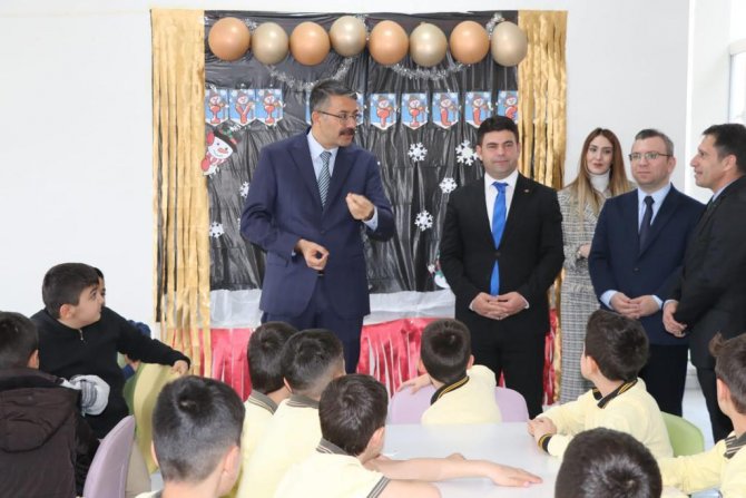 Vali Çelik: ”Bir eğitim dönemini geride bıraktık”