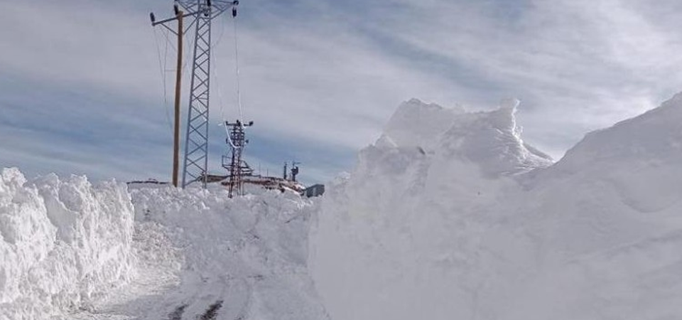 49 yerleşim yerinin yolu ulaşıma kapandı