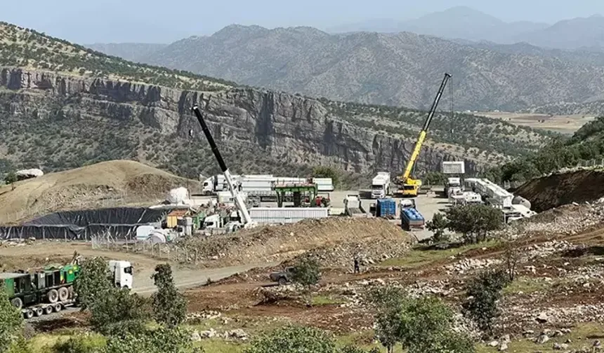 Derecik'te 2 petrol arama sahası kuruldu