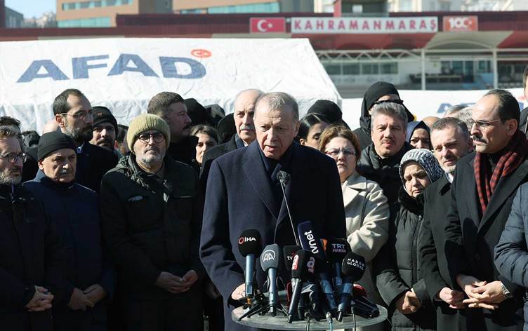 Vatandaşlarımız endişe etmesin asla sokakta kalmalarına müsaade etmeyiz