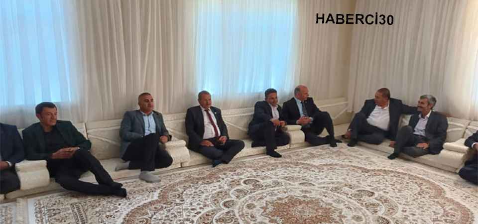 CHP adayları Yüksekova'da
