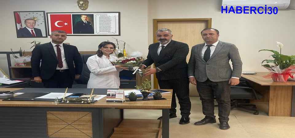 MHP'li Özbek'ten sağlık çalışanlarına ziyaret
