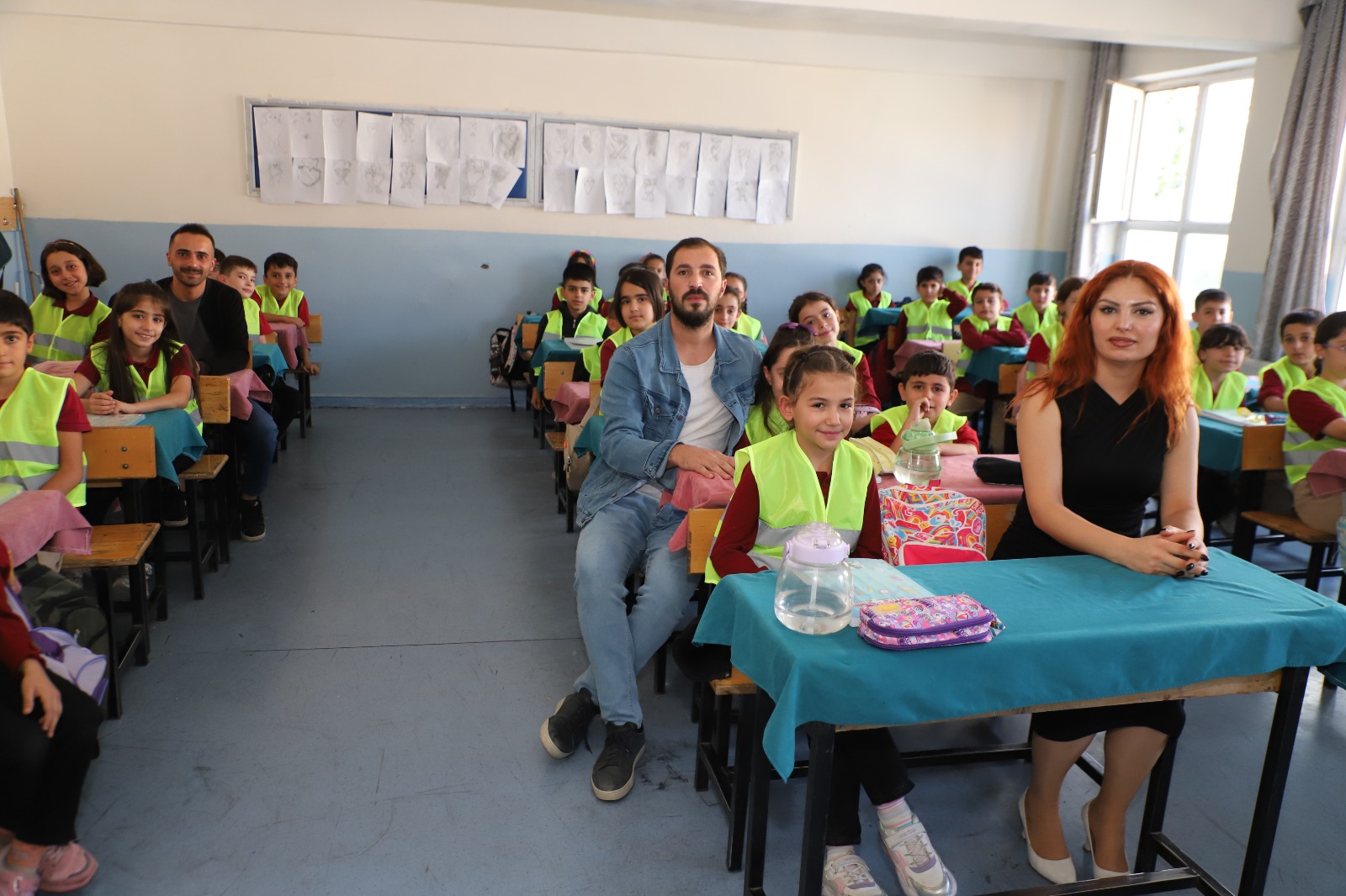 Hakkari'de öğrencilere çevre bilinci eğitimi verildi
