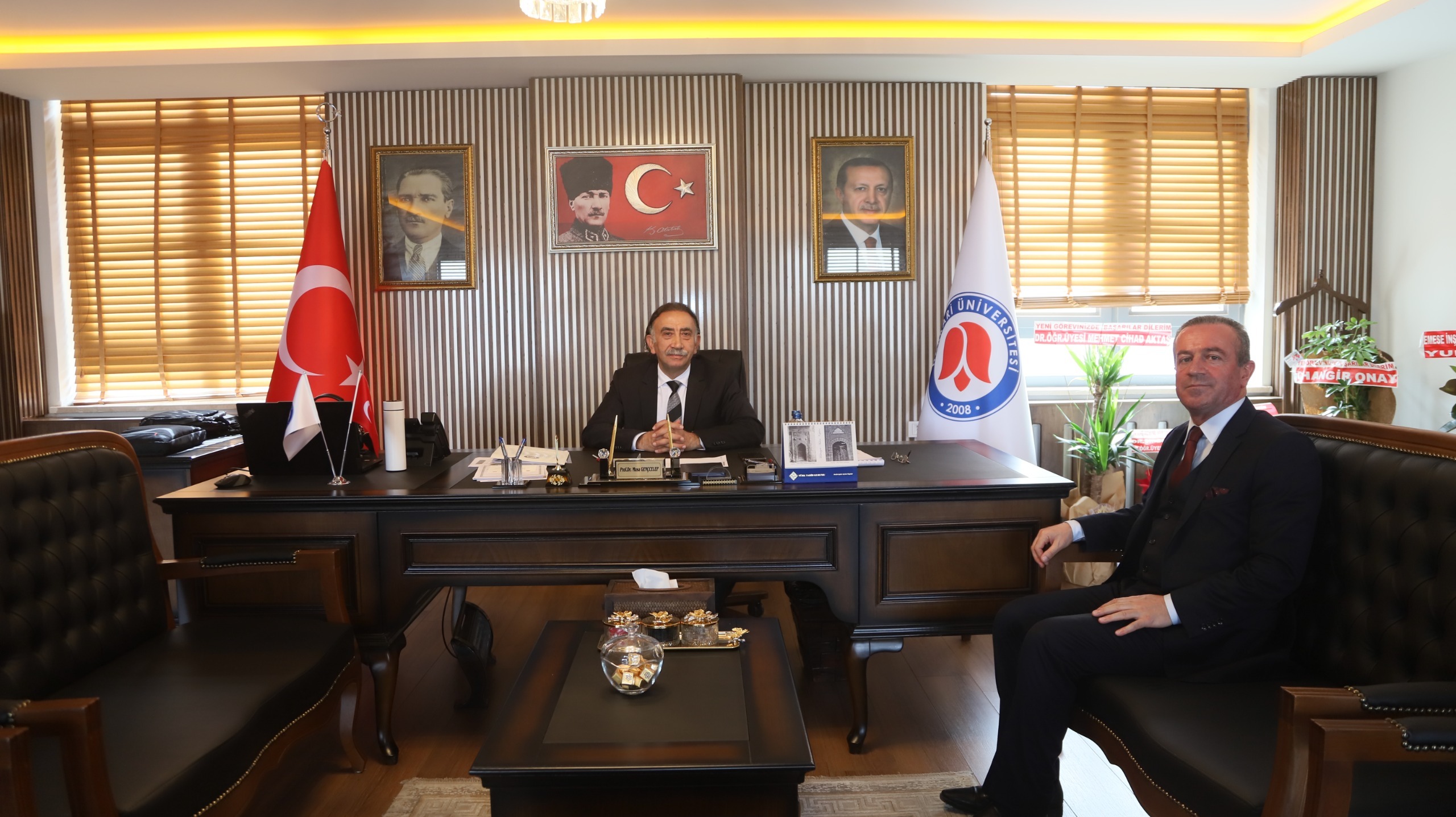 AK Parti Hakkâri İl Başkanı Zeydin Kaya’dan Rektör Prof. Dr. Musa Gençcelep’e Hayırlı Olsun Ziyareti