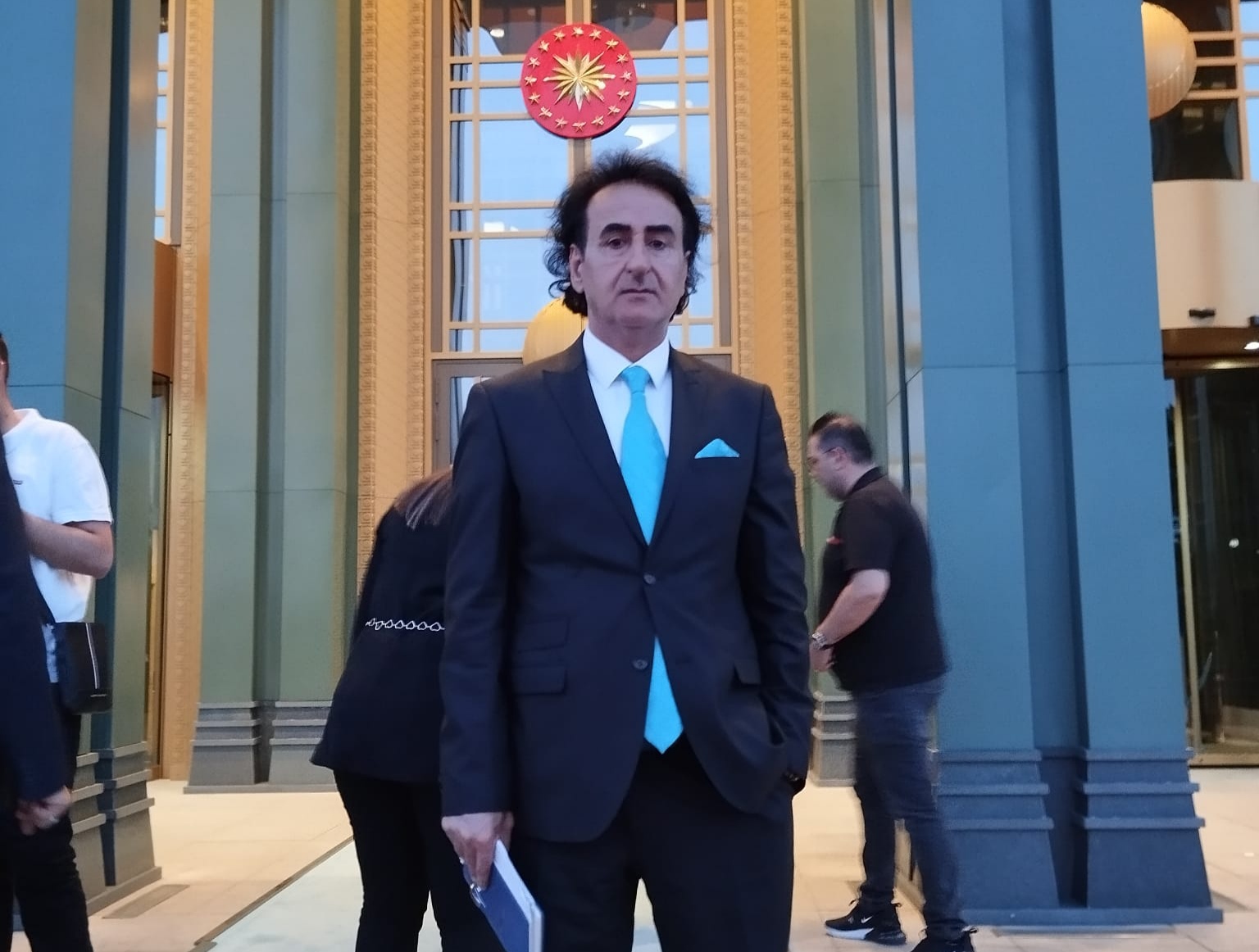 Gazeteci-Yazar Hakan Taş Ankara’da bildiriyor;