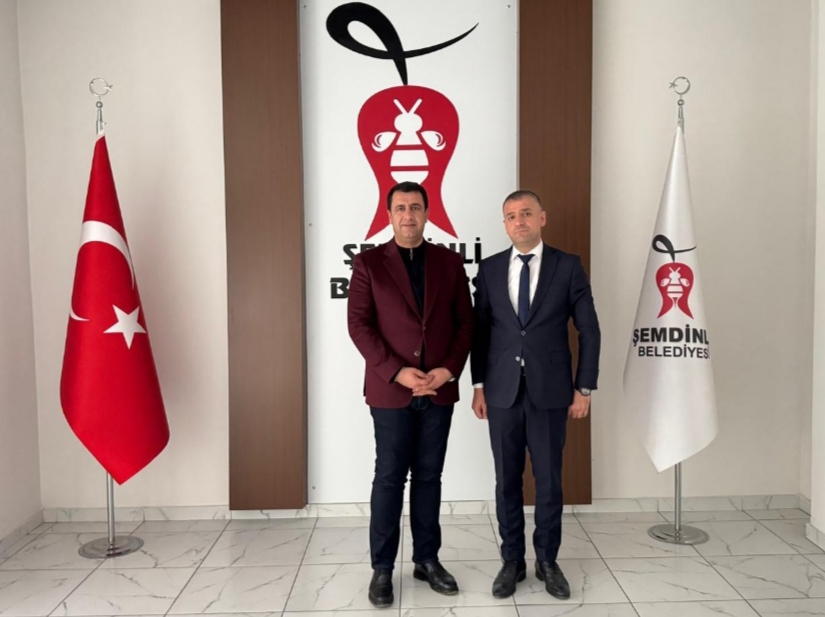 Mustafa Yoldaş’tan Şemdinli Belediyesine Nezaket Ziyareti