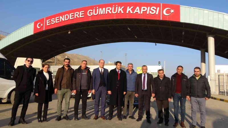  (STK) temsilcileri, Sınırda çeşitli ziyaretlerde bulundu.