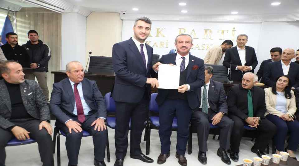 HAKAN TAŞ YAZDI: BAŞKAN KAYA; “GENÇLERİ OKEY MASASINDAN KURTARACAĞIZ”