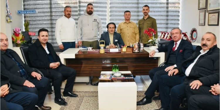 Hakkari Gazeteciler Derneği’ne Ziyaretçi Akını