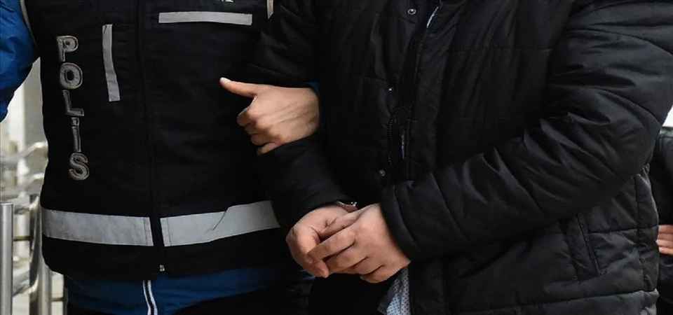 Hakkari'de ev baskınları: 10 gözaltı