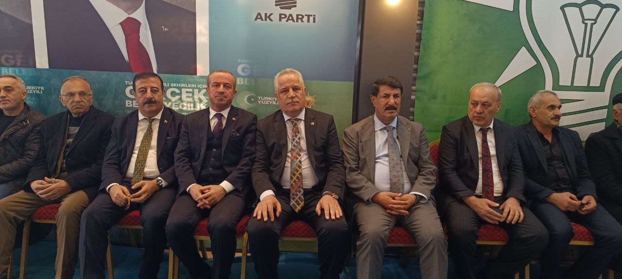 Hakkâri Milletvekili Öztunç, Ak Parti’ye katıldı