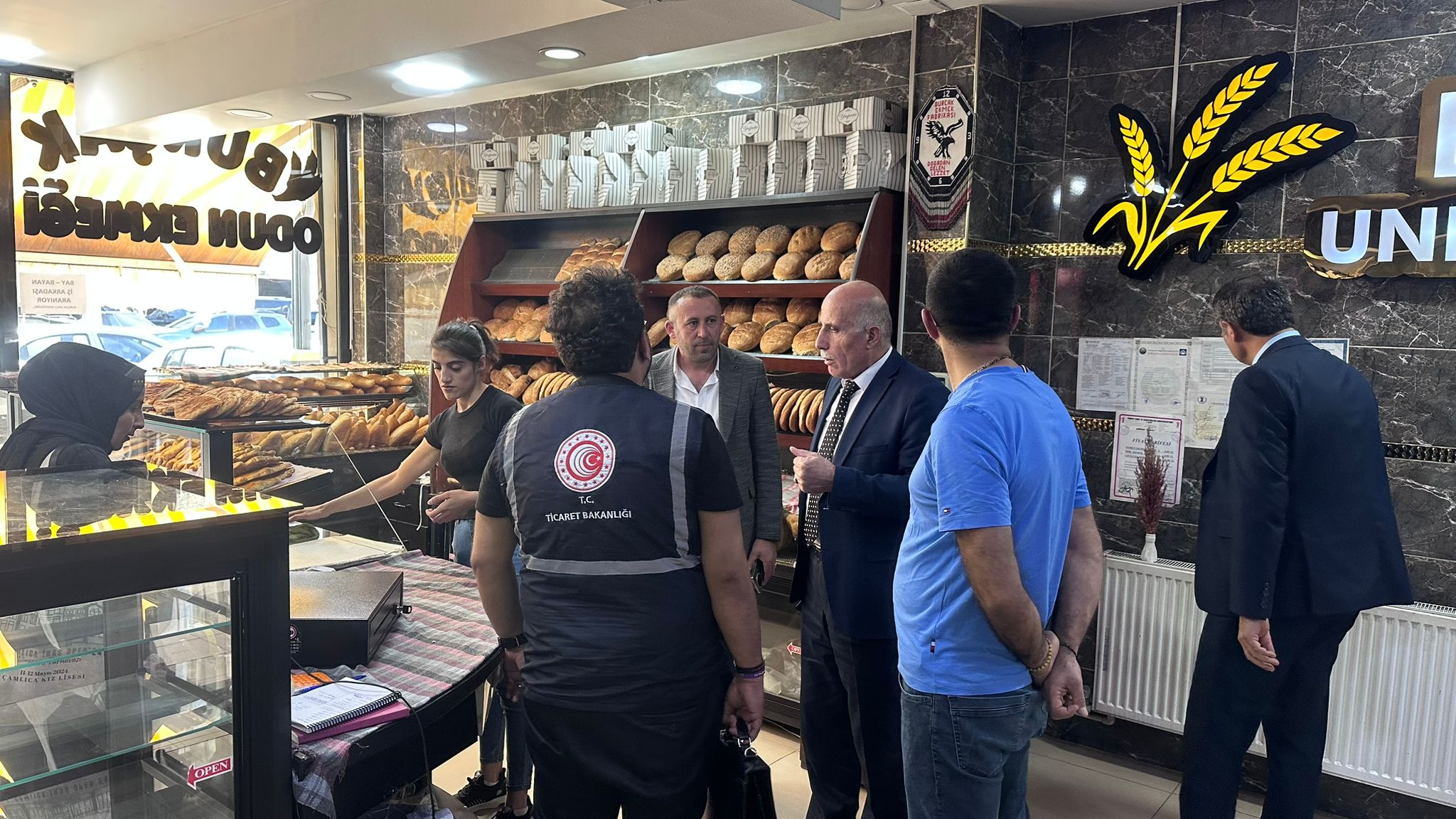 Yüksekova'da süt ve süt ürünleri denetlendi