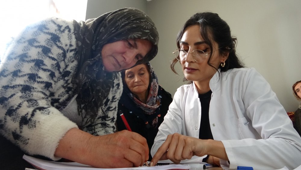 Köylerinde Kurulan Köy Yaşam Merkezleri'nde Kurslar veriliyor  