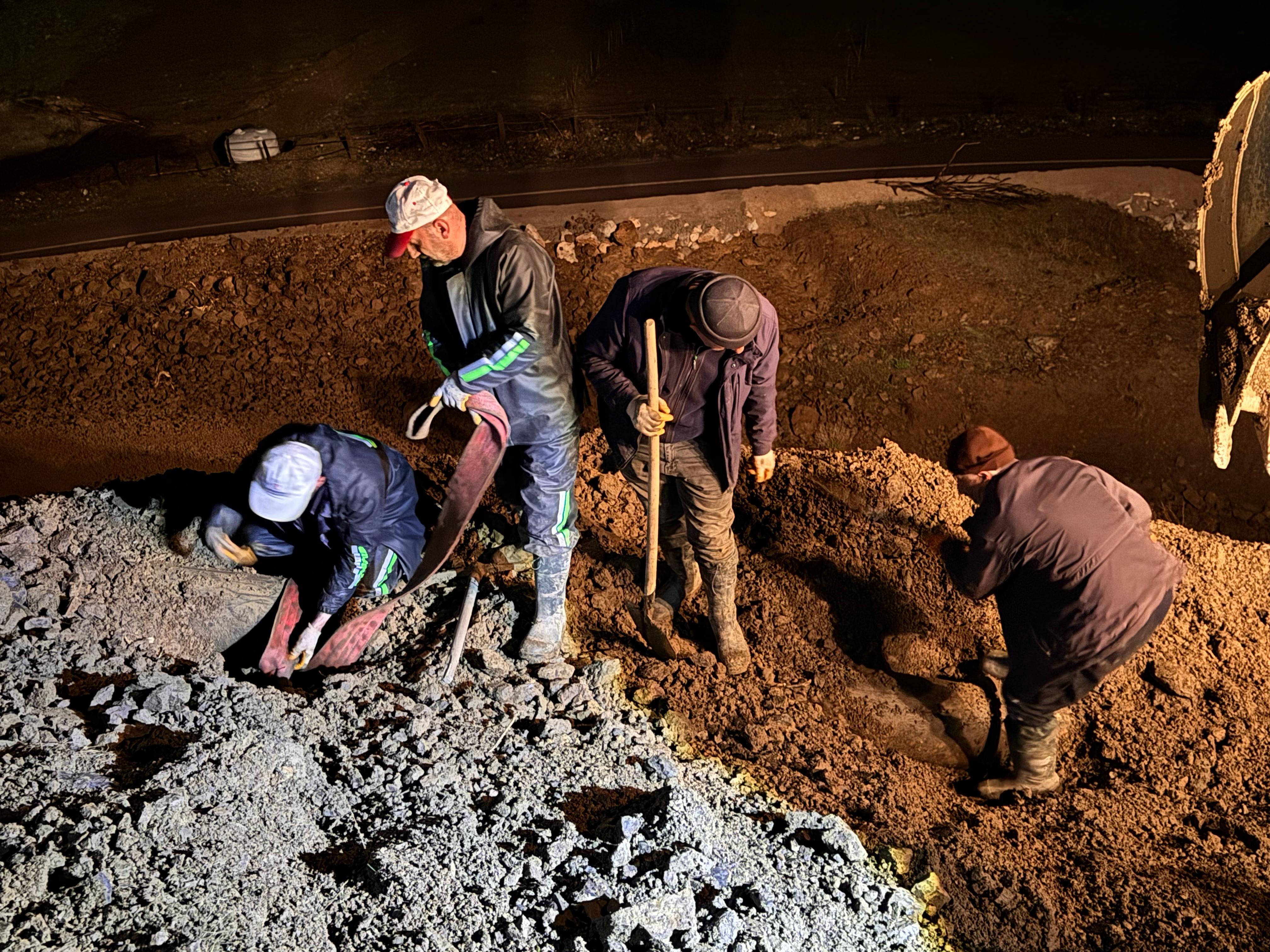 Su Arızasına Gece Boyunca Müdahale Etti