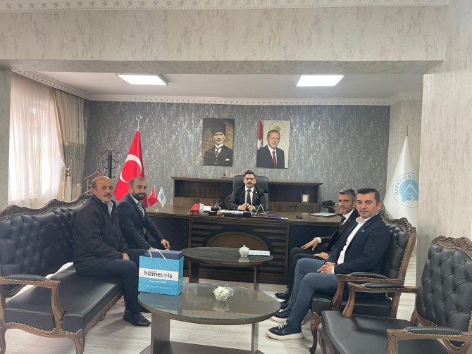 Hizmet-İş'ten Vali Yardımcısı Mahmutoğlu'na ziyaret
