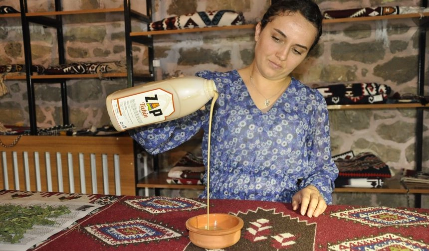 Çukurca'da yöresel ürünler Zap Kadın Kooperatifinde pazarlanıyor