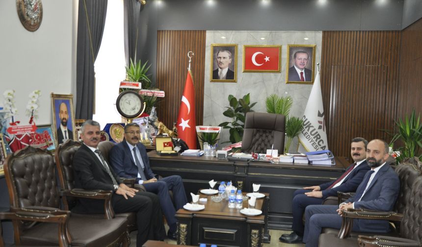 Vali Çelik’ten başkan Demir’ tebrik ziyareti