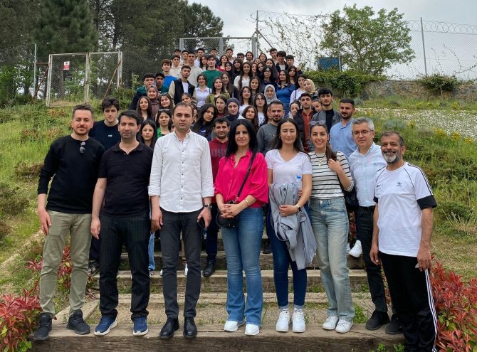 VALİ ÇELİK, GENÇLERE YENİ UFUKLAR AÇTI