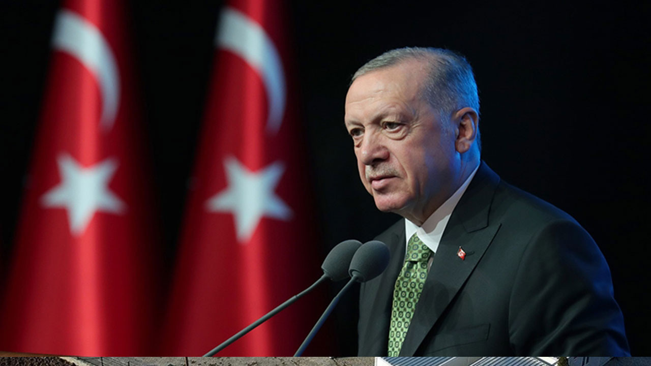 AK Parti grubu Erdoğan'ı Cumhurbaşkanı adayı olarak gösterdi
