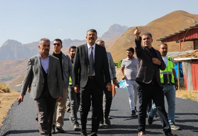  Valisi Çelik 