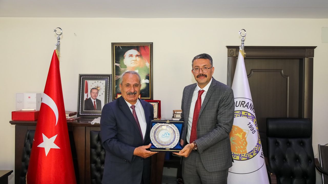 Vali Çelikten, Durankaya Belediyesine ziyaret
