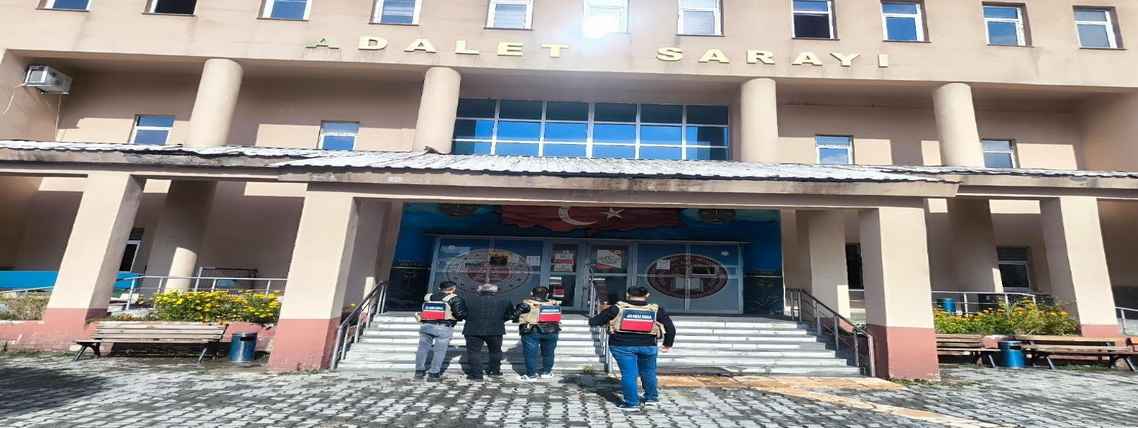 Hakkari'de değişik suçlardan 23 kişi tutuklandı