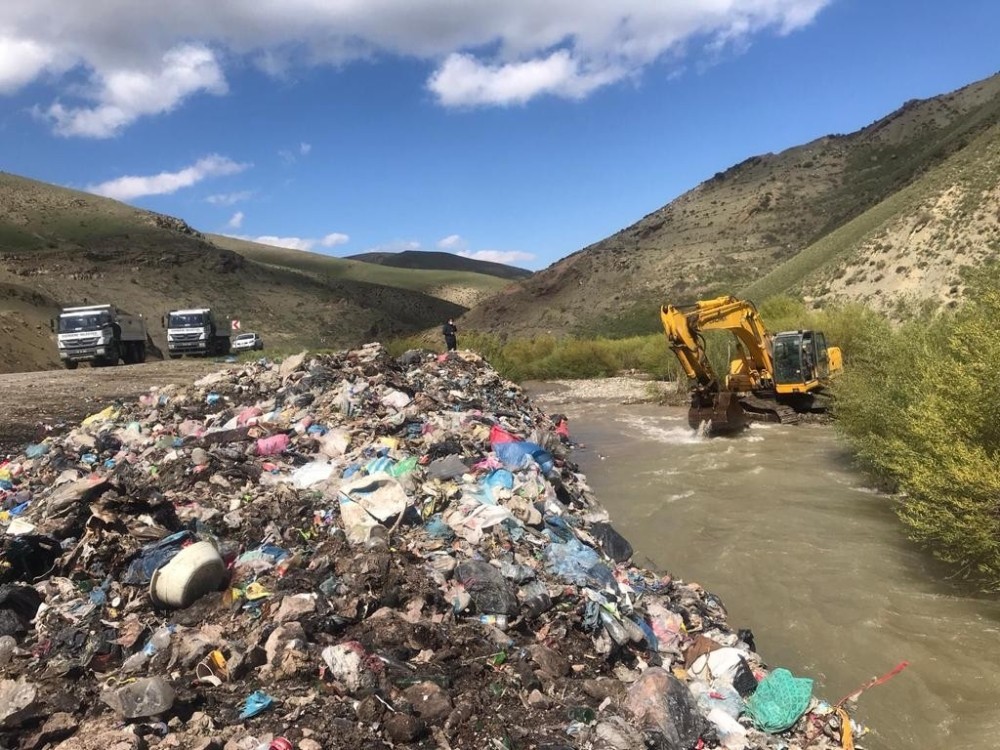 Hakkari'de Çöp Sorunu!