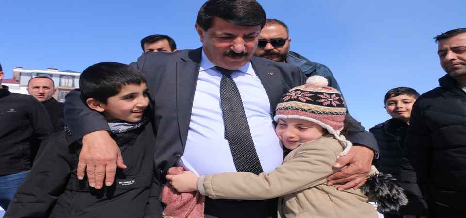 HAKAN TAŞ YAZDI: İSMET ÖLMEZ GERÇEKMİŞ!