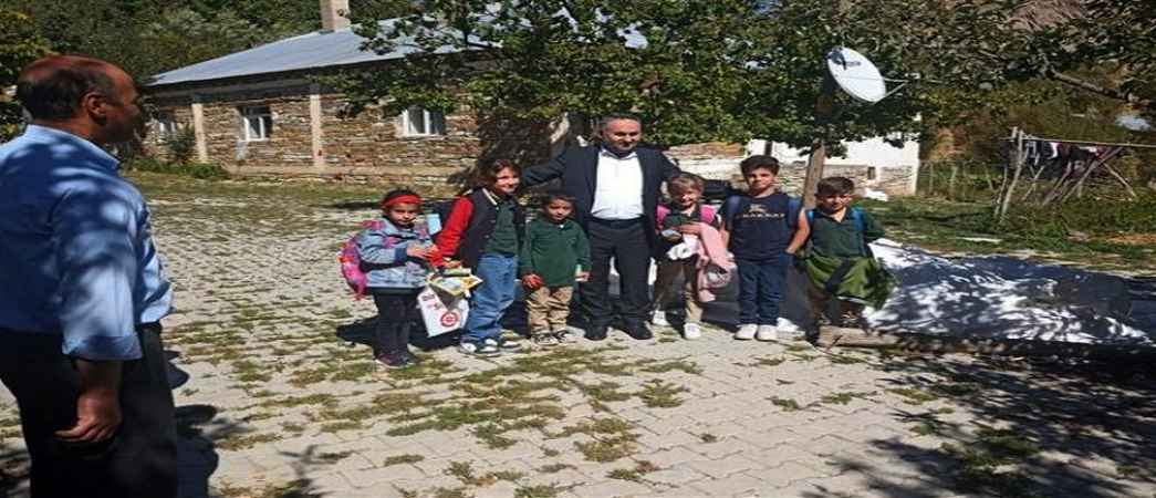 Hakkari' Müftüsü Okuş köyleri ziyaret etti