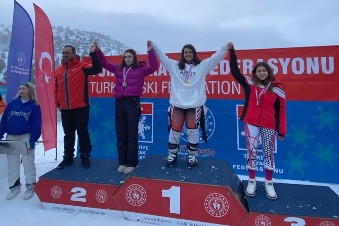Hakkarili sporcu Çiftçi Türkiye şampiyonu!