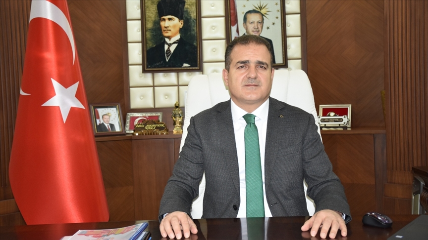 Vali Akbıyık'tan 8 Mart mesajı